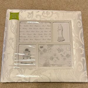 NWT. White Photo Album with Floral Design